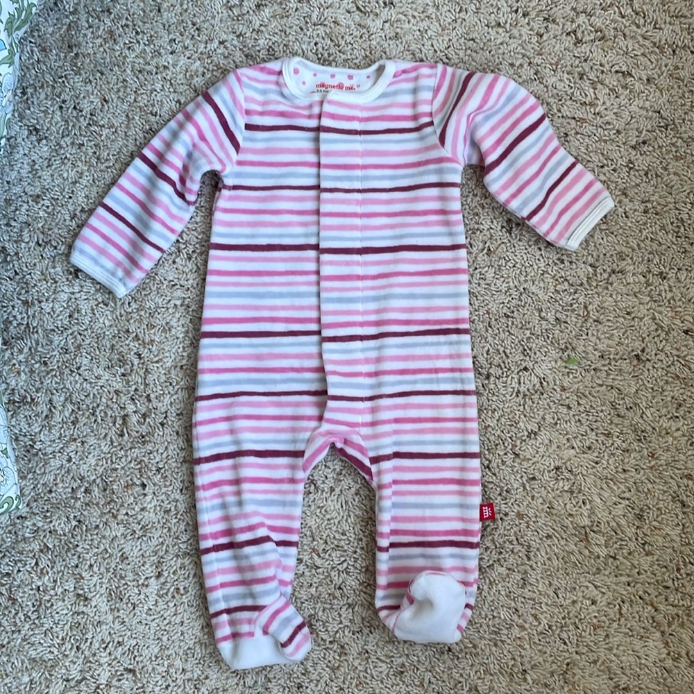 Magnetic me velour pajamas